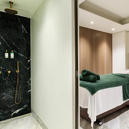 Anthology Of Athens, The Leading Of The World Otel