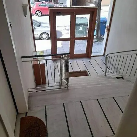 Apartment Artistic Elegance In Athens, Pangrati Athen