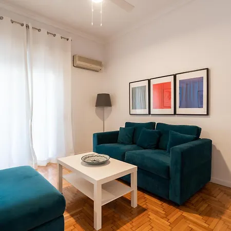 Apartment Artistic Elegance In Athens, Pangrati