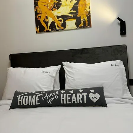 Apartment Charming 2br Basement Near Akropolis By Kozy Koala *