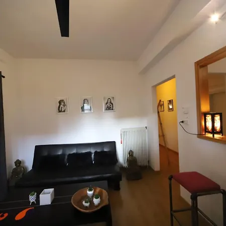 Cozy Kifisia Center Casa Eva * Atenas