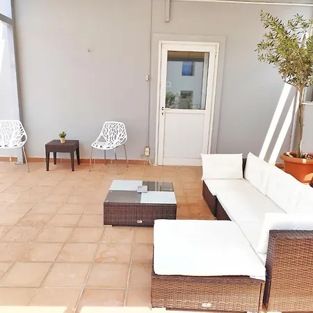 Adelos New Elliniko Fresh Holiday home Athens