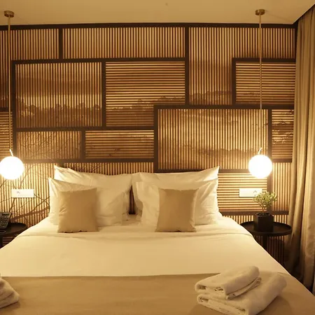 Azur Hotel 4*