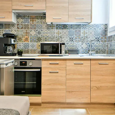 Modern Flat In Casa vacanze Atene