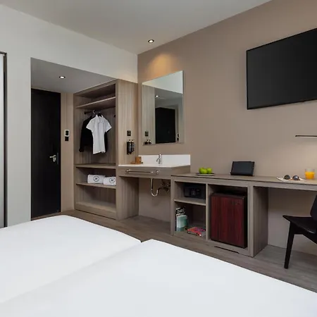 Hotel Casual Kubic Ateny