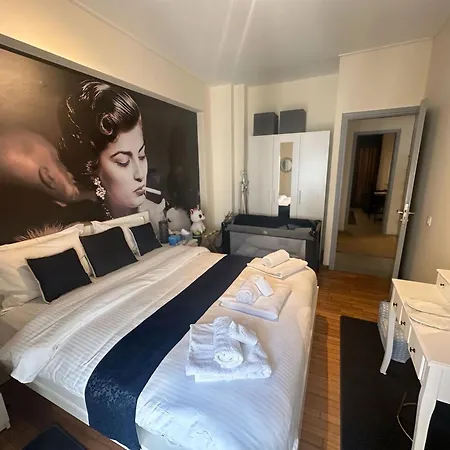 Koukaki Urban Retreat, Steps From The Acropolis Apartment