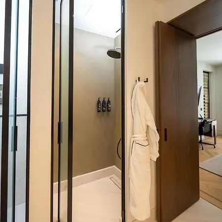 Hotel Capital Suites-mgallery Collection