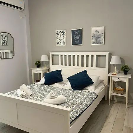 Centro Acropolis Apartment *