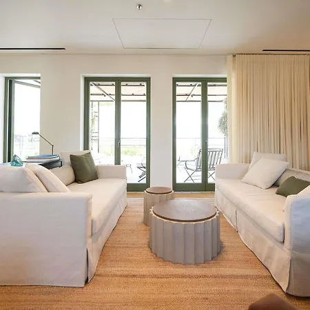 Hotel Capital Suites-mgallery Collection 5*
