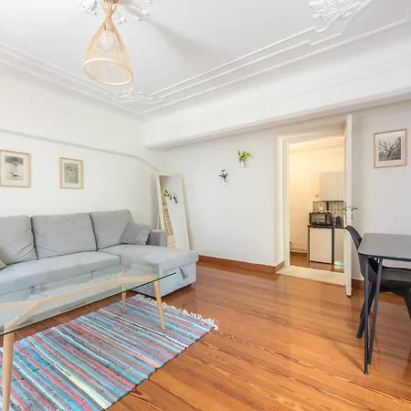 Zen-amazing, Exarchia Apartment *