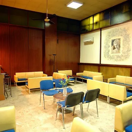 Vienna 2* Atény