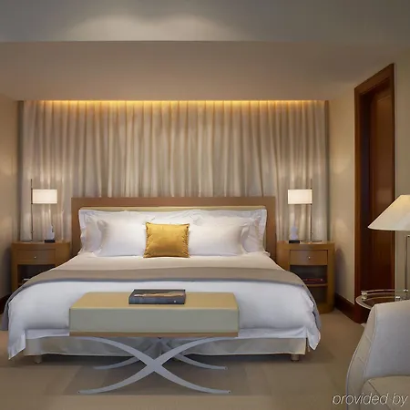 Arion & Spa, Astir Palace Complex