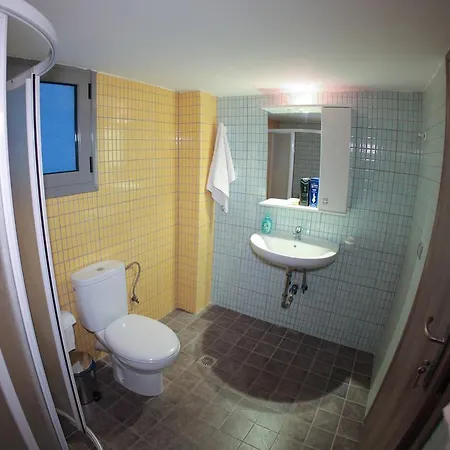 Lak Peristeri Homes