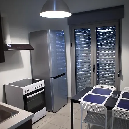 Lägenhet Lak Peristeri Homes *