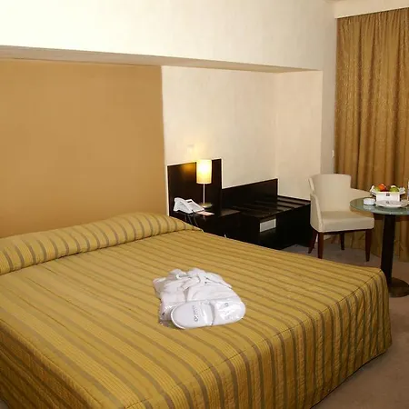Hotell Lozenge 4*