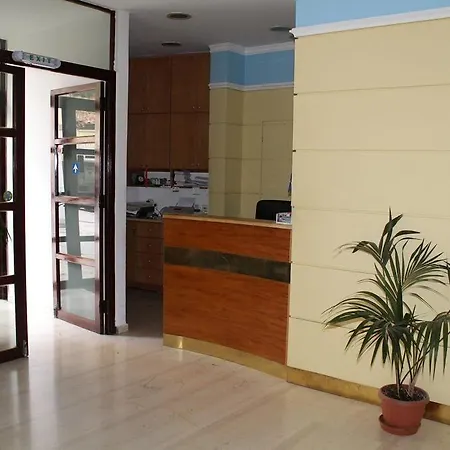 Nefeli Otel Atina