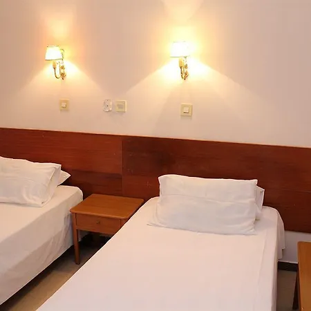 Nefeli Otel 2*