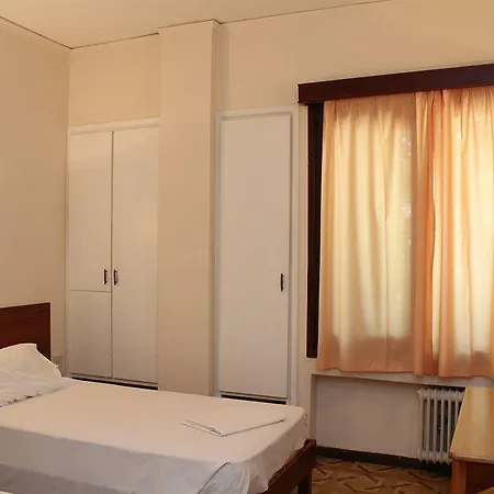 Nefeli Otel 2*