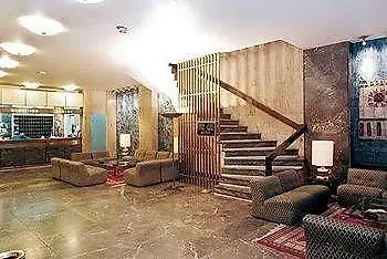 Ionis Hotel Atenas