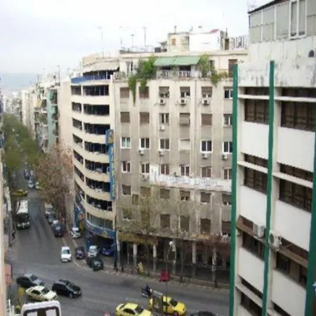 Ionis Hotel Atenas