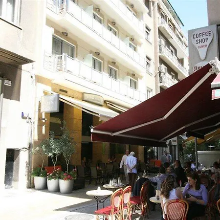 Lozenge Hotel