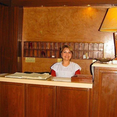 Nicola Hotel