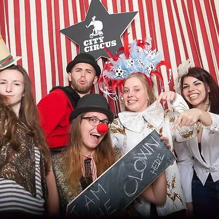 Hostal Circus
