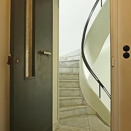 Bauhaus Building With Green Roof Top Terrace - Ep16 Apartment Athens