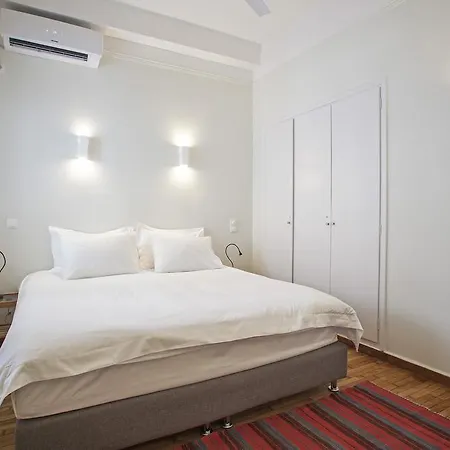 Lovely Two-bedroom With Roof Garden! Ep7 Apartment Athens