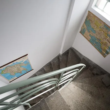 Lovely Two-bedroom With Roof Garden! Ep7 *