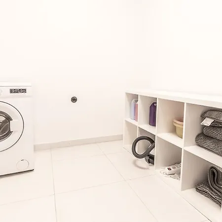 Stylish Maisonette, Kerameikos *