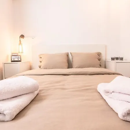 Villa Stylish Maisonette, Kerameikos Athens