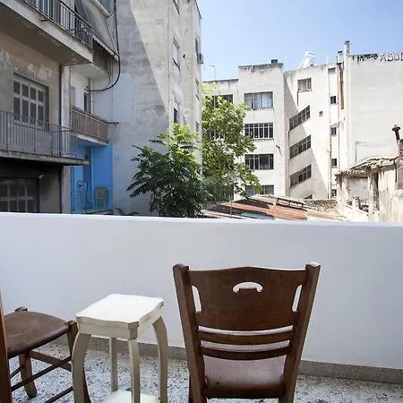 Lovely Two-bedroom With Roof Garden! Ep7 Apartment
