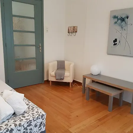 Apartament Errathens - Center *