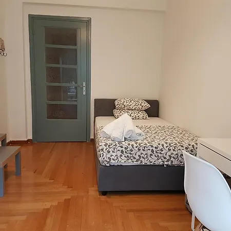 Errathens - Center Apartman