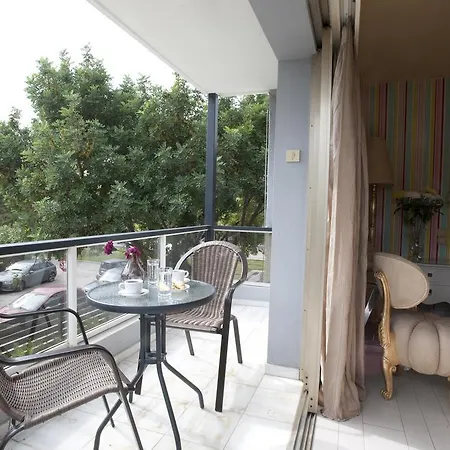 Hotel The Crystal Blue 2*