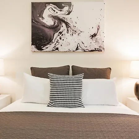 Apartment Aravantinou Athens