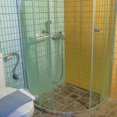 Lak Peristeri Homes *