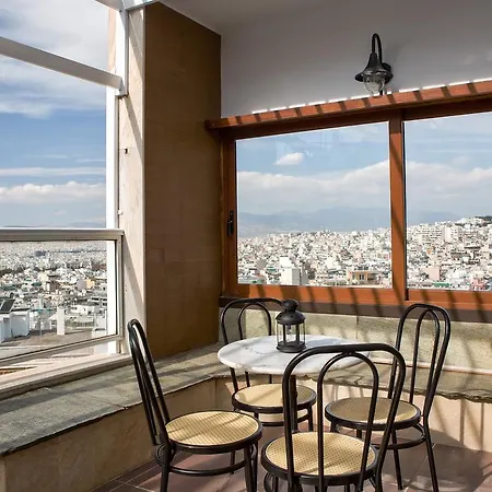 Exclusive Spacious With Expansive Views - St8 Athens