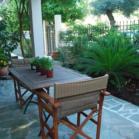 Affordable Luxury Garden Athens
