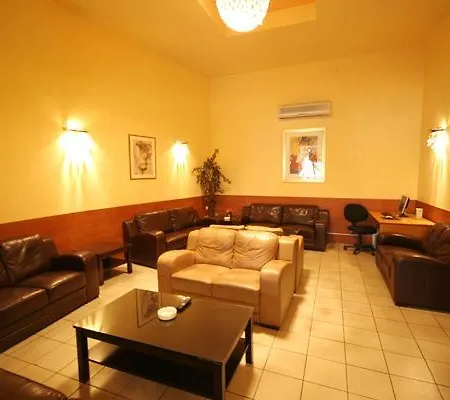 Aristoteles Hotel 3*