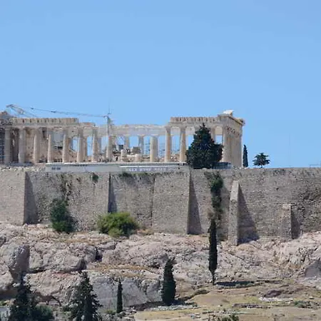 Acropolis Ami Boutique