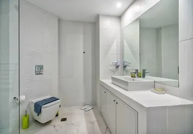 Hotel Lotus Center 4*