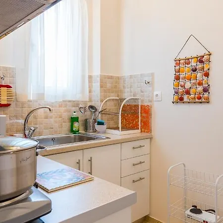Charmy Petit Flat In Apartment Athens