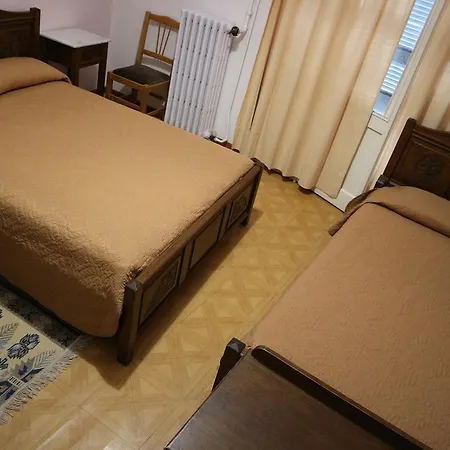 Hotel Acropolis House