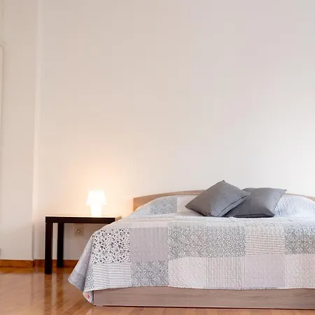 Apartment 5