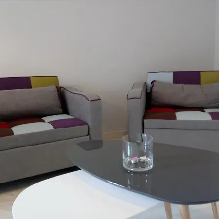 Apartment Geo Deluxe Alimos Athens