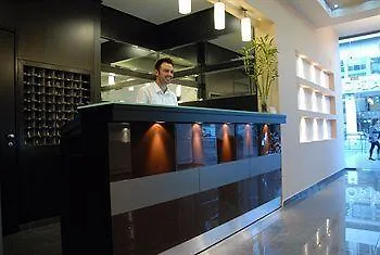 Vienna Hotel 2*