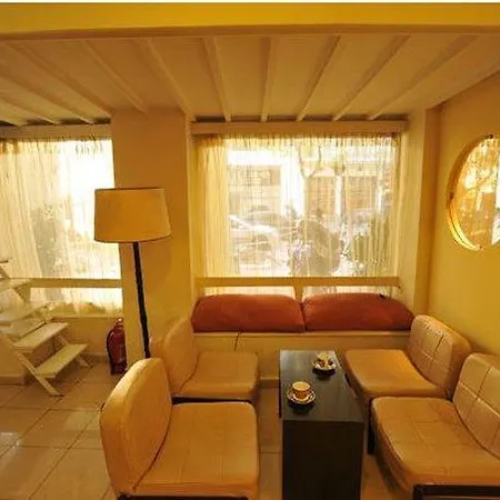 Nafsika Centre Hotel 2*
