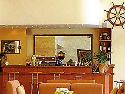 Four Seasons Aten